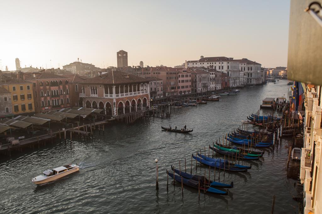 البندقية Locanda Ai Santi Apostoli المظهر الخارجي الصورة